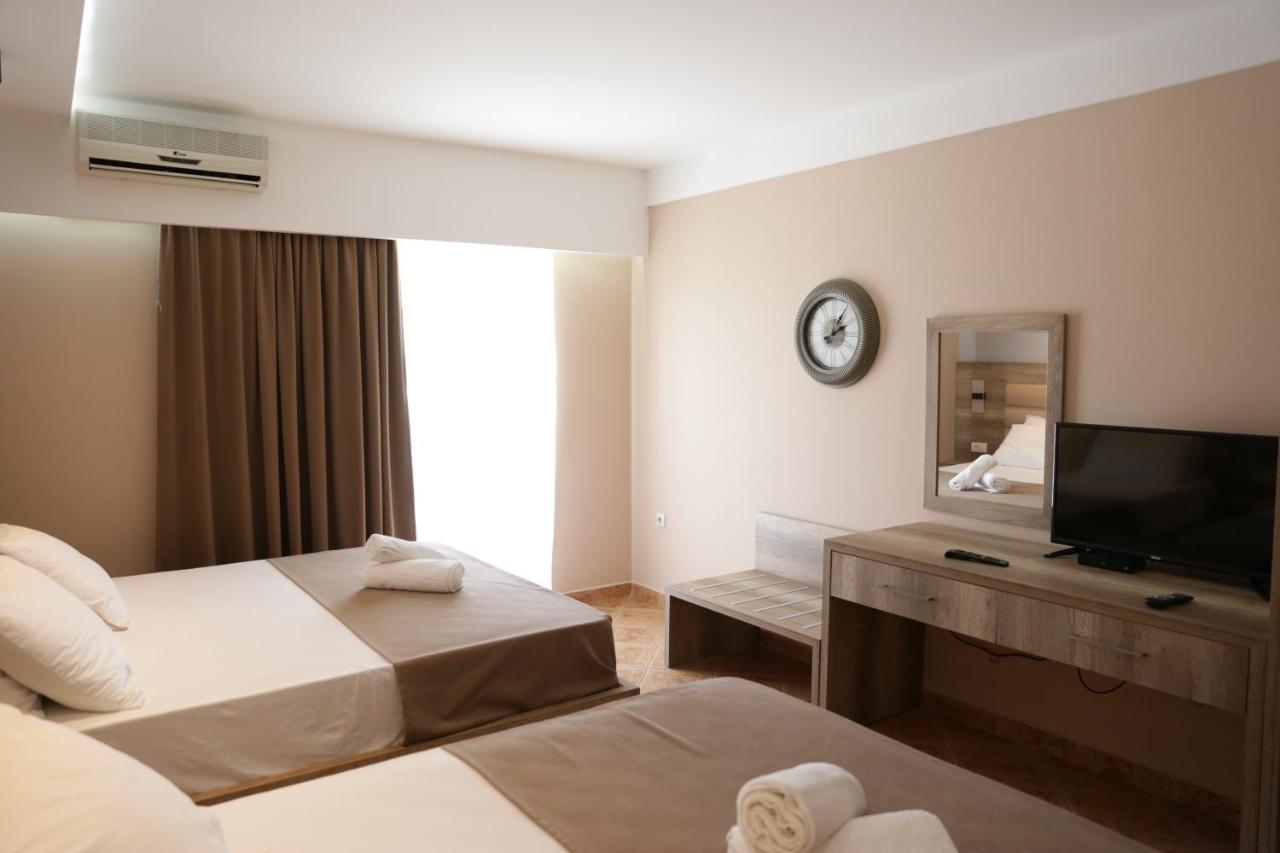 Hotel Comfort Ulcinj Esterno foto