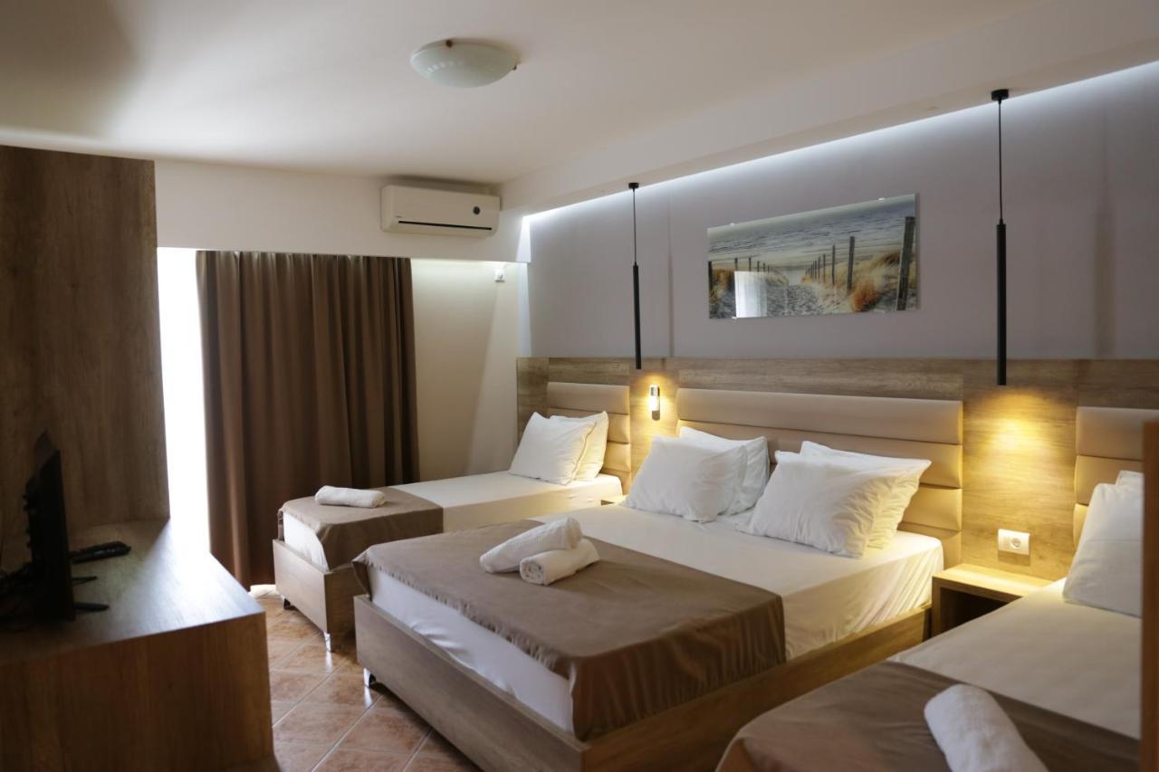 Hotel Comfort Ulcinj Esterno foto