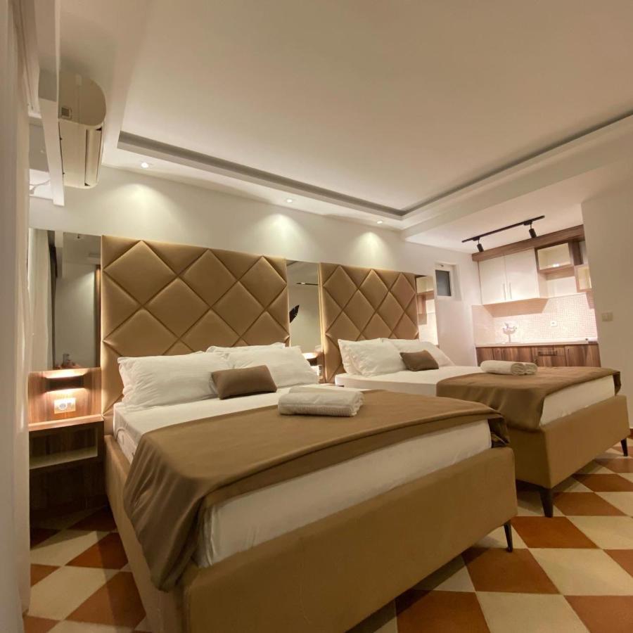 Hotel Comfort Ulcinj Esterno foto