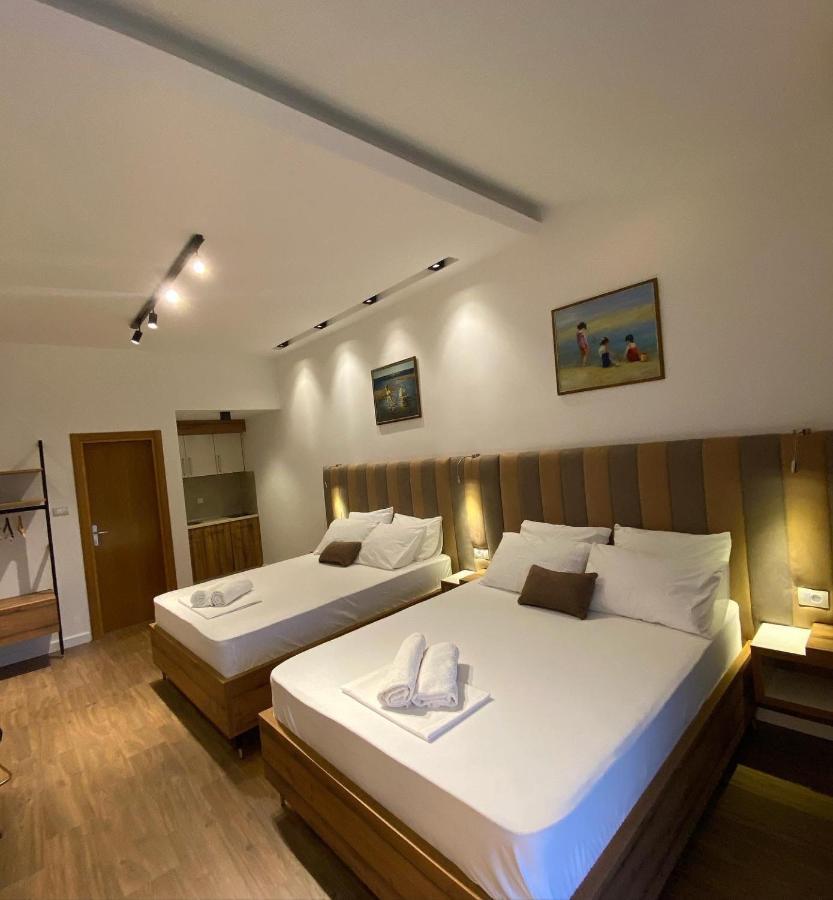 Hotel Comfort Ulcinj Esterno foto