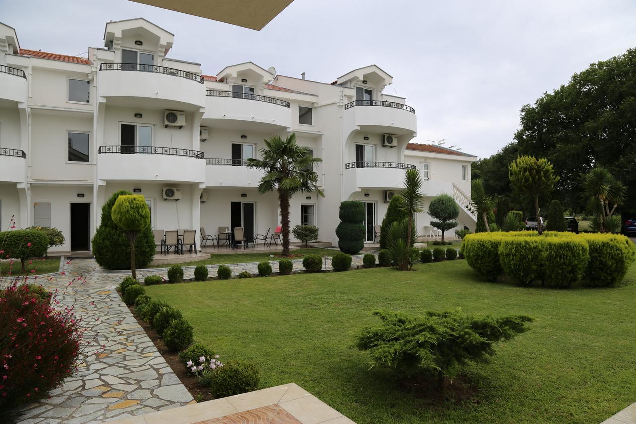 Hotel Comfort Ulcinj Esterno foto